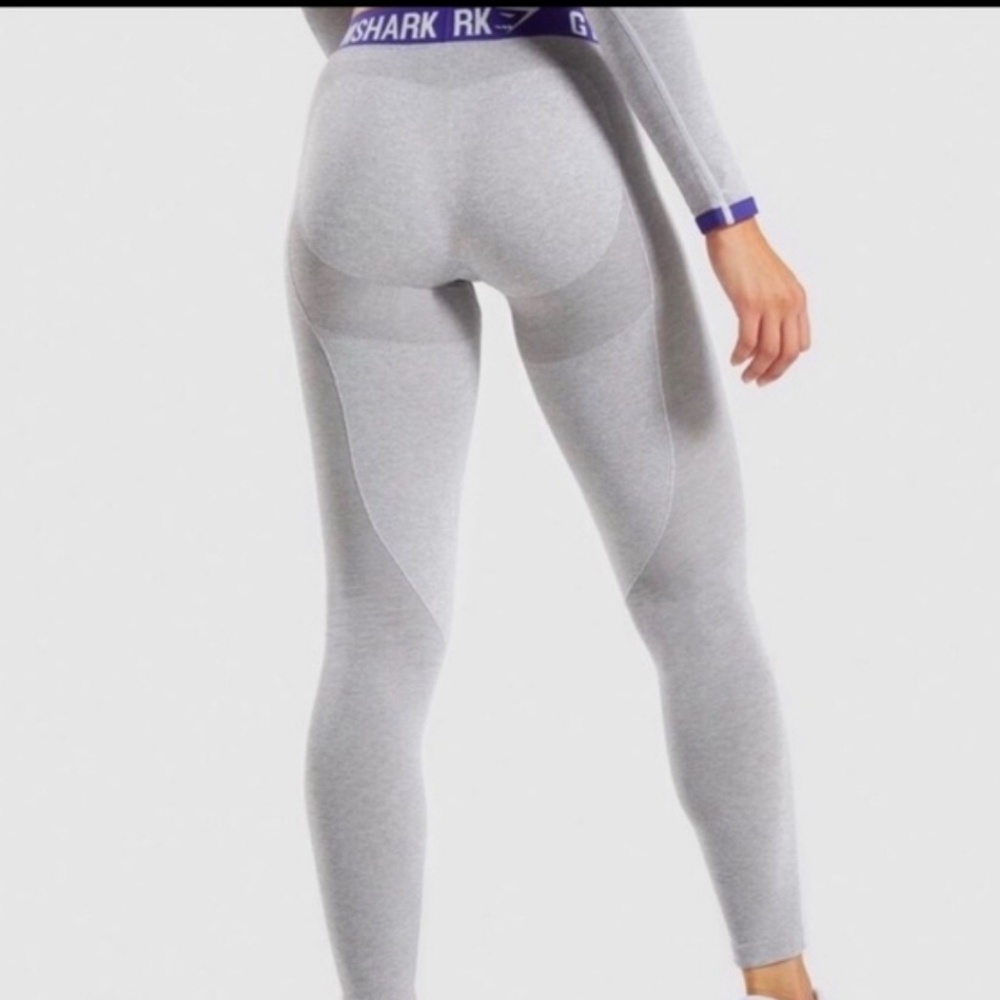 FLEX LEGGINGS

Light gray marl/indigo